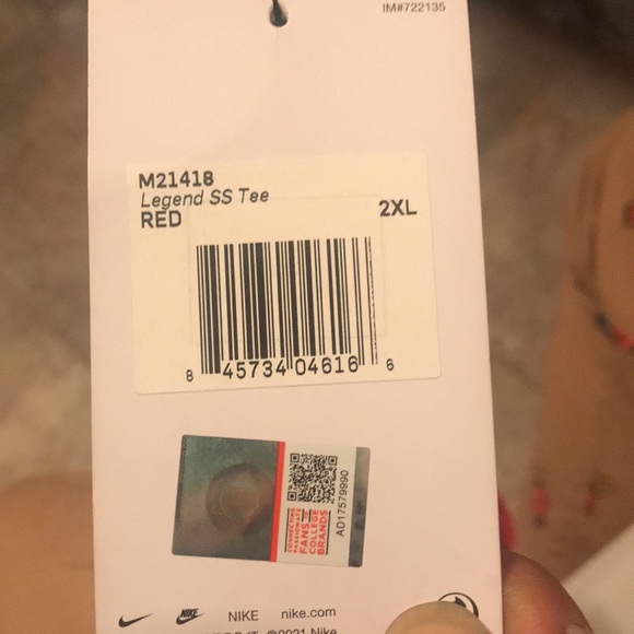 Nike Univ of Houston red T-Shirt - Picture 3 of 3